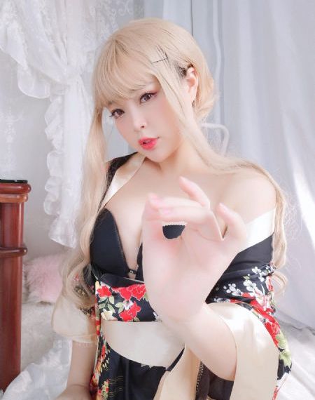 黄色裸体网站_DVD免费在线播放