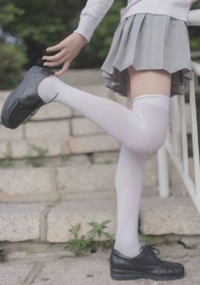 艳女tv在线播放_720免费高清观看