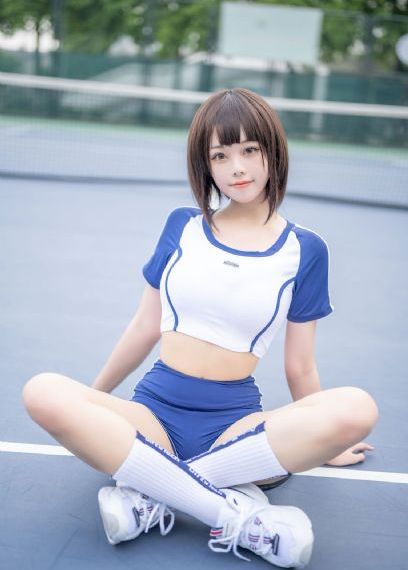 伸进她的小内裤疯狂揉视频_高清字幕版在线播放