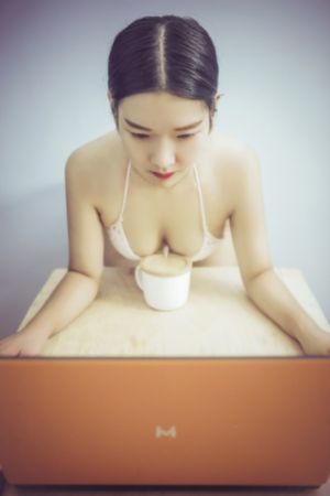 女儿的同学中字ID_高清在线播放观看