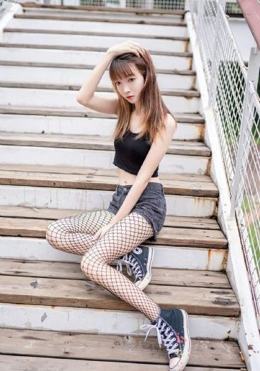 日本三级片乱伦_4K高清免费观看
