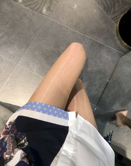 少妇人妻不卡中字一二三区_BD韩语日韩电影在线