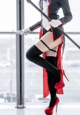 继夫咬着小娇乳h_国产剧完整在线观看
