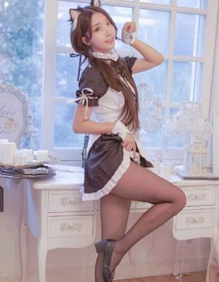腿上压一会就有一片发红_BD韩语高清迅雷在线观看