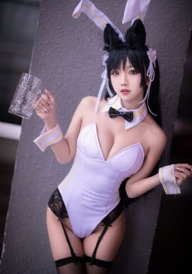 亚洲清纯国产女一片一片女_4K手机在线看