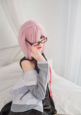 美女嘴对嘴圣水调教VK_国产剧完整版观看